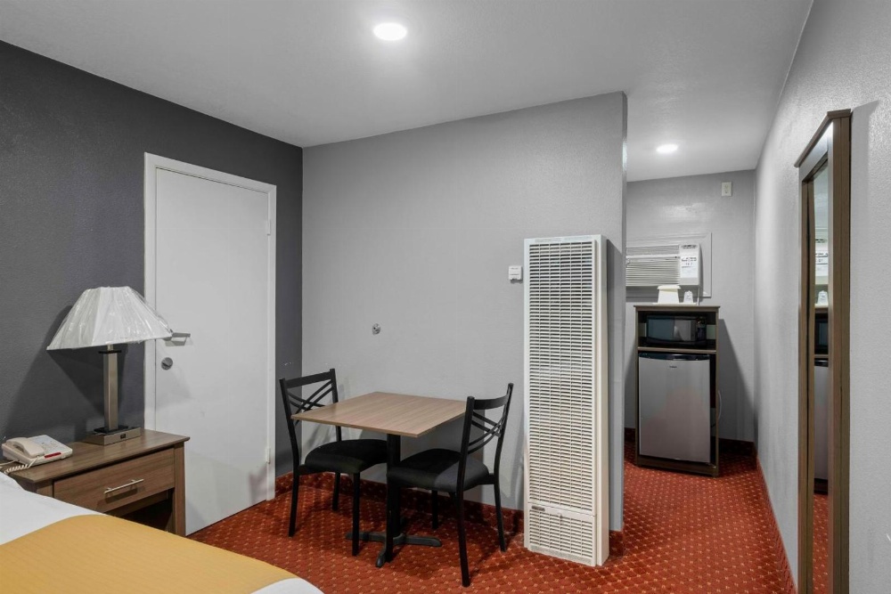 Budget Lodge Image 16